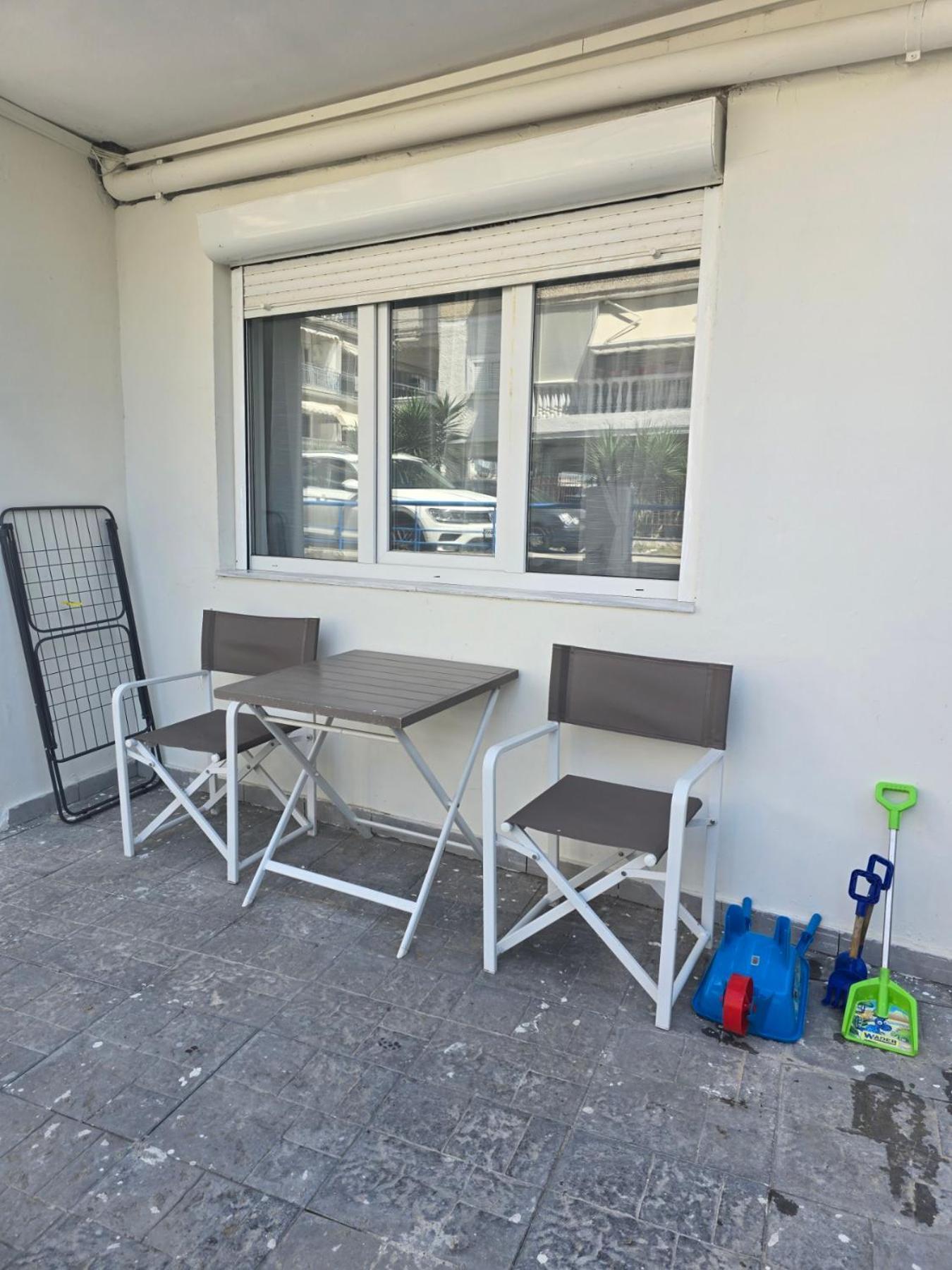 Mila Deluxe Daire Peraía Dış mekan fotoğraf